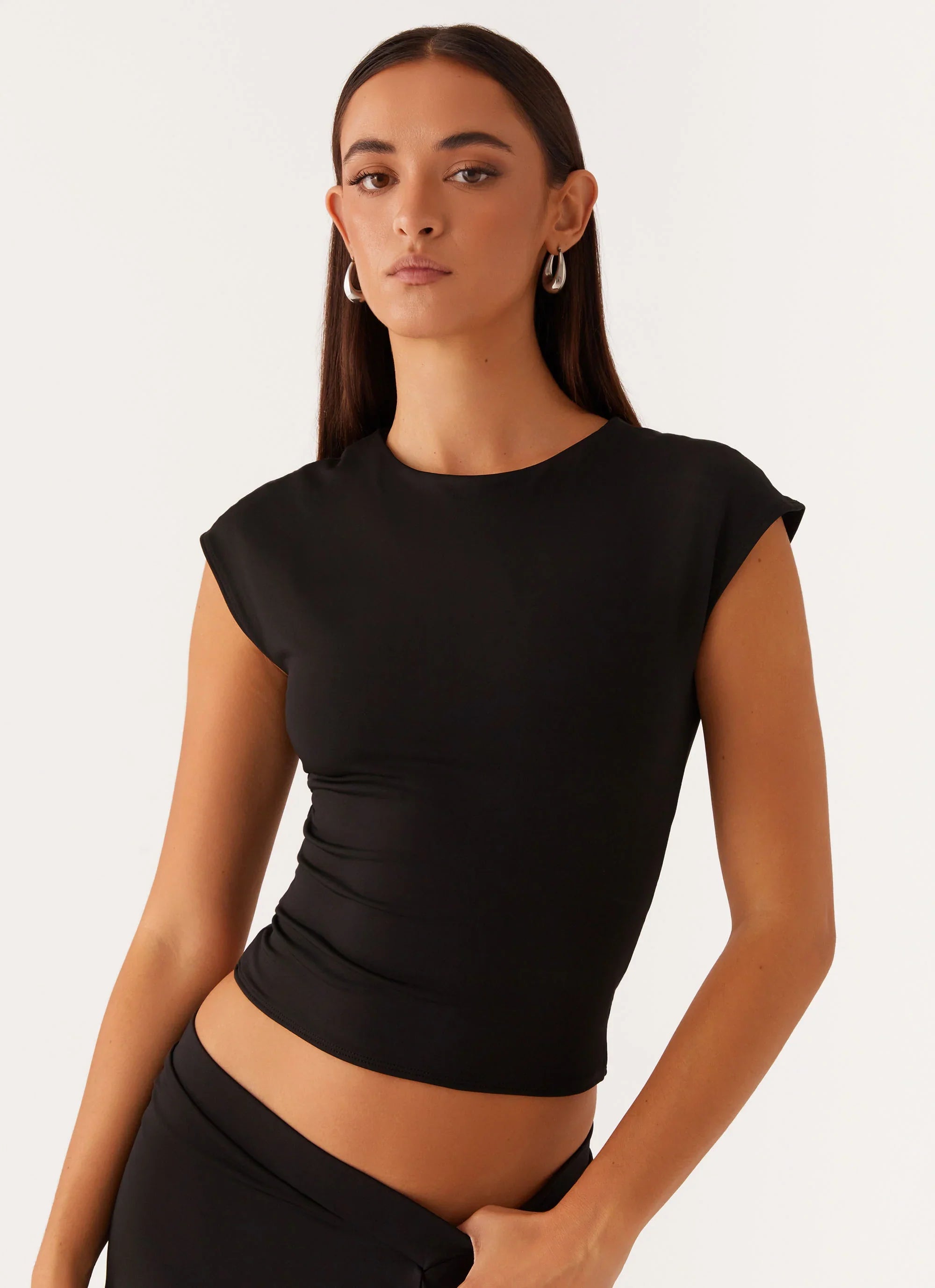 Shes A Lady Top - Black